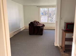 1715 Mill St APT 8, Eugene, OR 97401