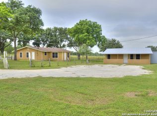 6810 Pittman Rd, Adkins, TX 78101