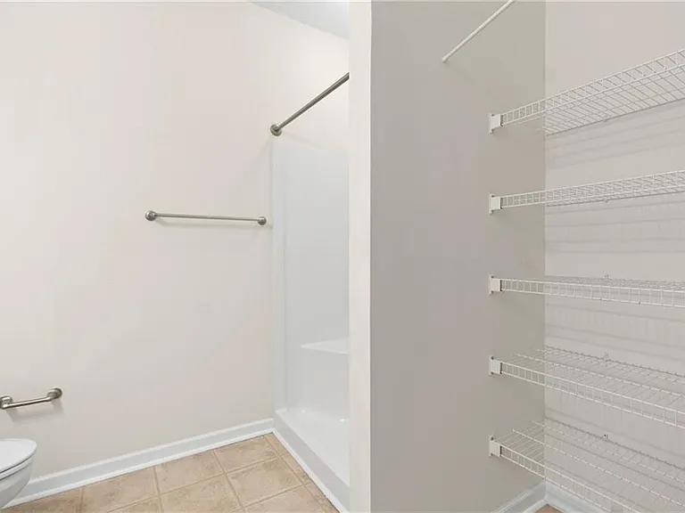 3300 Dogwood Dr #311 — Photo 8