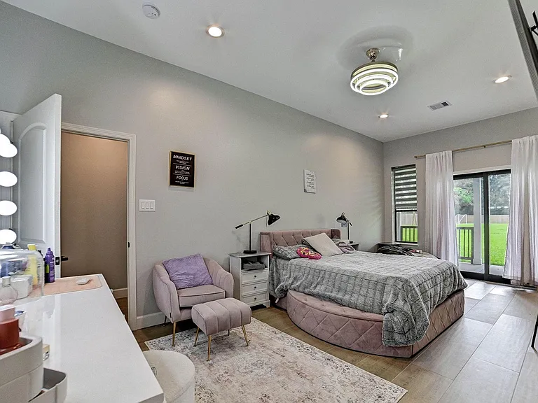 26511 Meadow Ln — Photo 33
