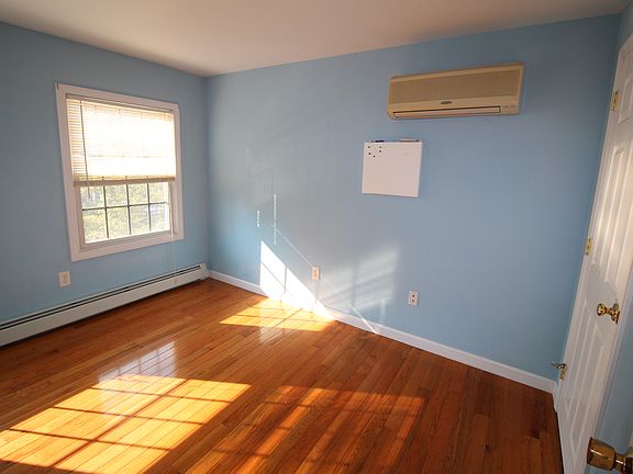 Second floor bedroom hardwood floors and mini split for heat and Ac