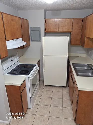 Brightside Apartments Photo 1