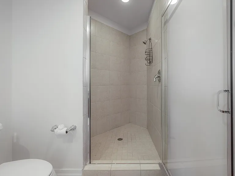 1209 E Cumberland Ave #1002 — Photo 33