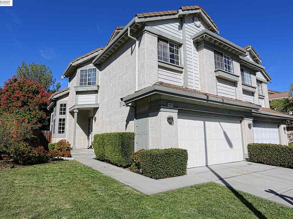 1st image of 44885 Lynx Dr