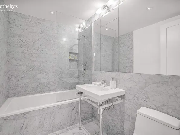 110 Central Park South image 12 of 19