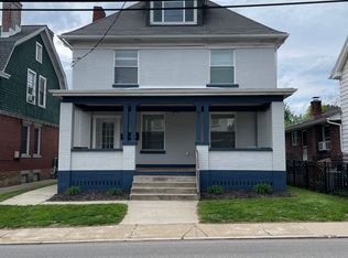 611 Blackburn Rd APT 3, Sewickley, PA 15143