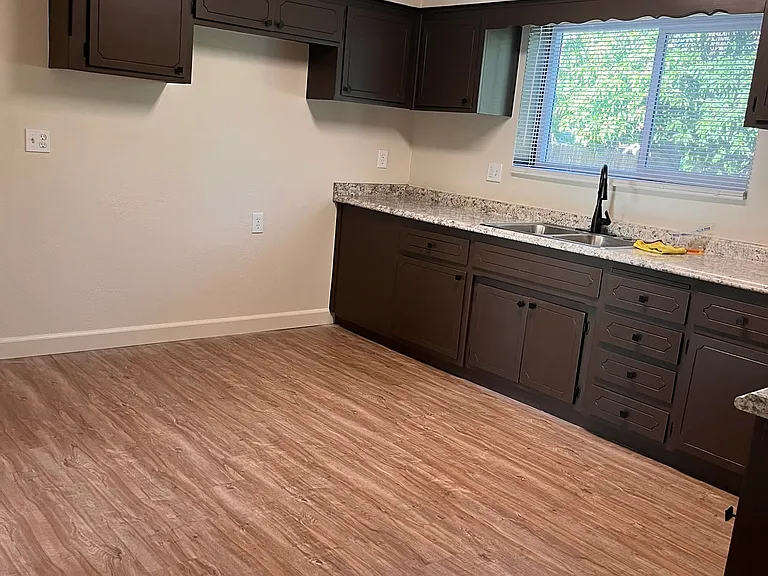 10752 E Chico Ave — Photo 17