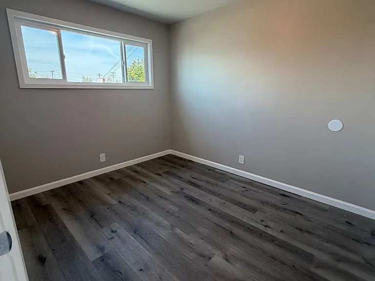 5712 Priory St — Photo 23