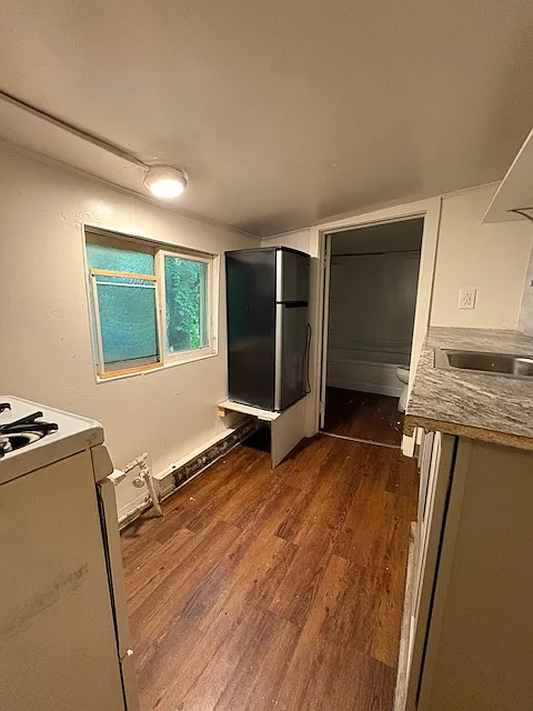 14 Clarke Street - 6 — Photo 2