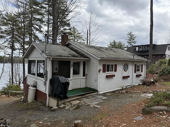 2nd image of 34 Observatory Rd