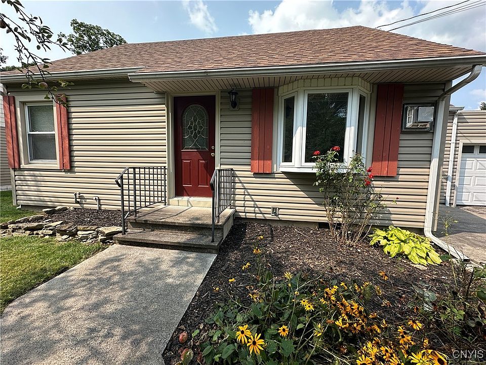 1st image of 106 Hobson Ave