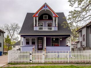 1129 28th St, Des Moines, IA 50311