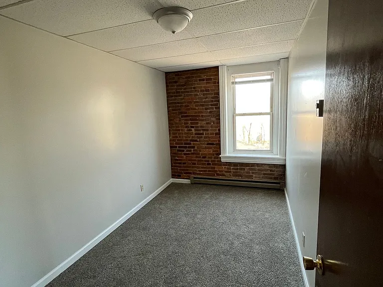 1015 3rd St #8 — Photo 11