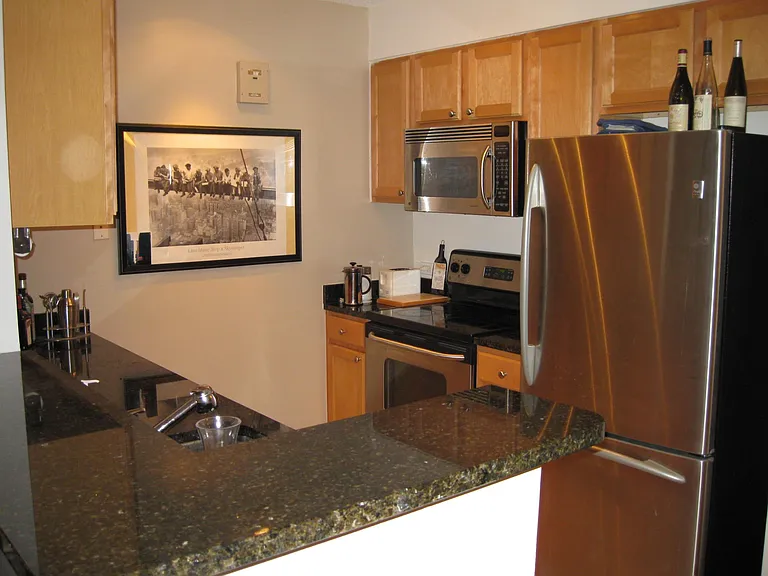 880 N Pollard St #327 — Photo 3