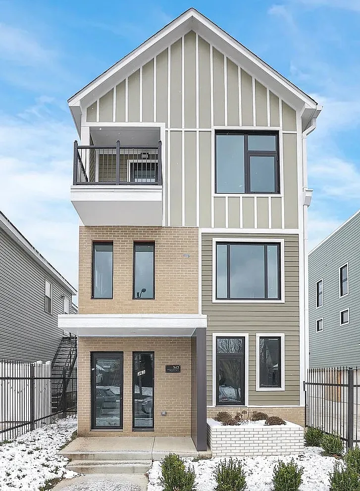 3 bed, 3.5 bath, 1800 sqft, $3,000 — Photo 1