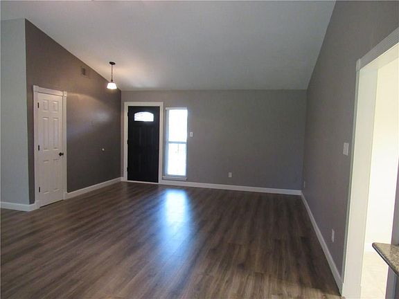 3rd image of 5428 Gregory Dr