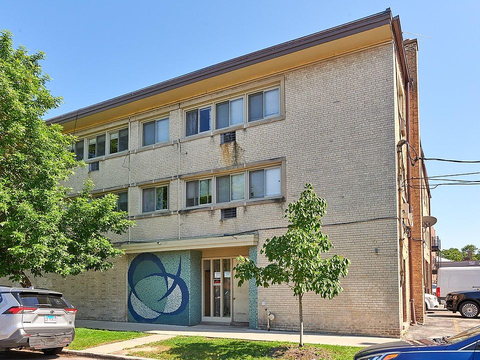 1st image of 2411 W Fargo Ave #201