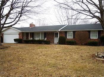 2nd image of 709 Maple Dr
