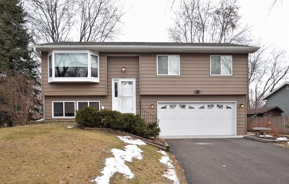 1st image of 813 96th Ave NE