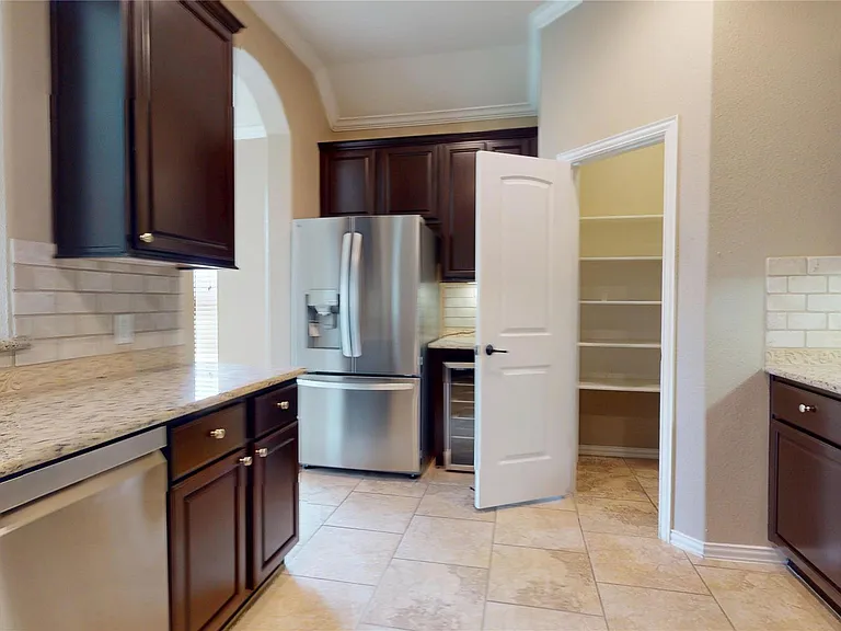 12314 Meadow Breeze Dr — Photo 16