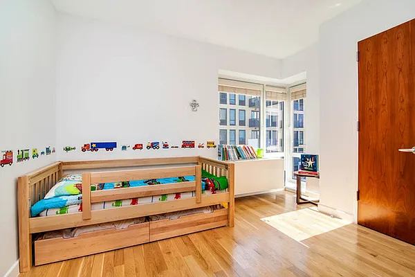 Sold by Compass | media 7