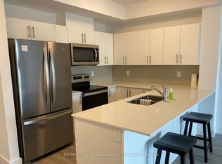 4 Kimberly Ln #213, Collingwood, ON L9Y 0Z7