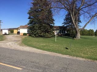 1960 Sheick Rd, Monroe, MI 48162