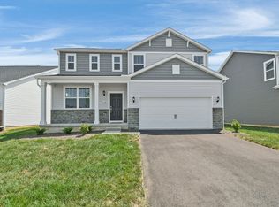 1303 Theodore Dr, Lockbourne, OH 43137