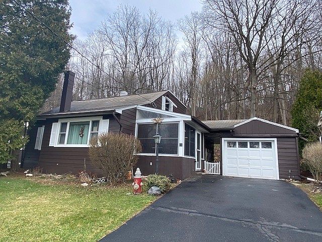 1st image of 39 Clark Ave
