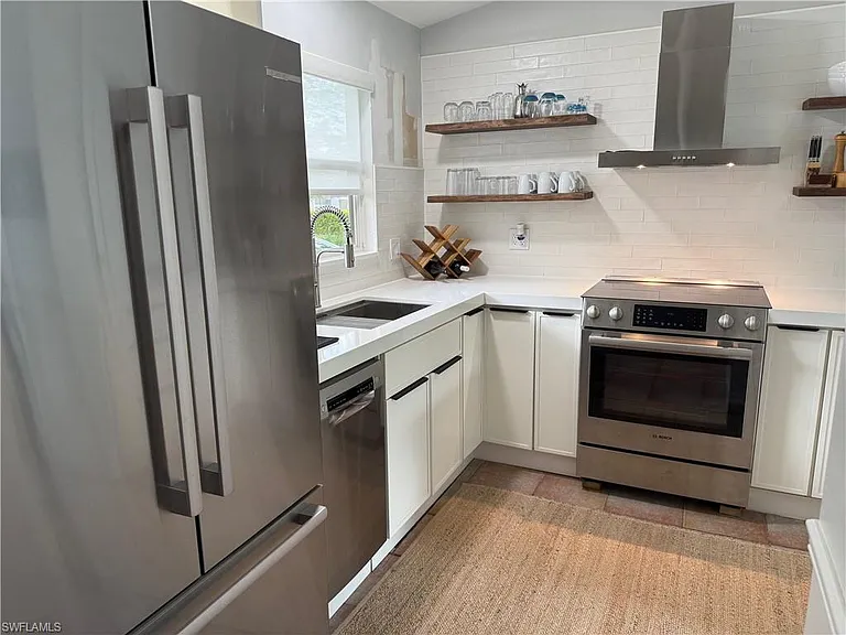 337 Emerald Bay Cir #U1 — Photo 3