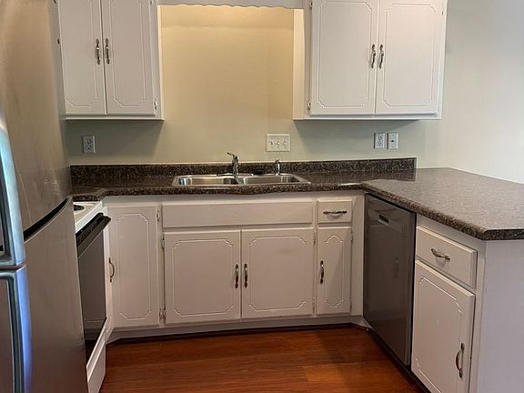 5th image of 13350 Timber Crest Dr N