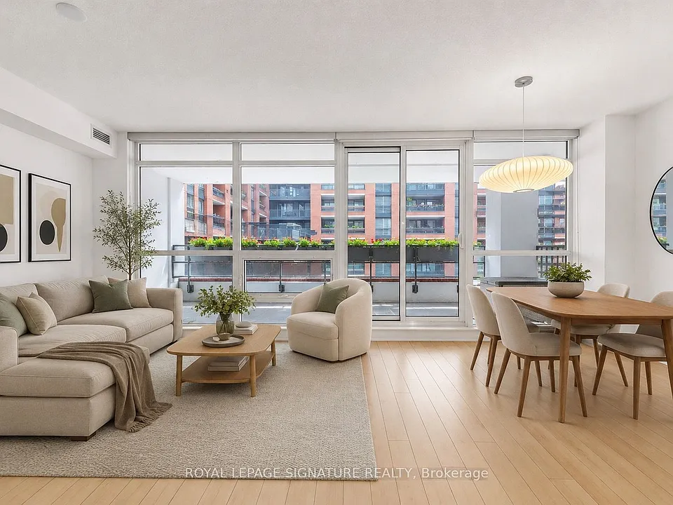 830 Lawrence Ave W #331
