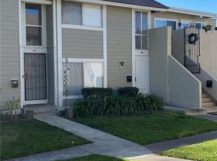 64 Oval Rd #3, Irvine, CA 92604