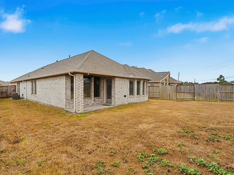 10526 Cabot Trl — Photo 23