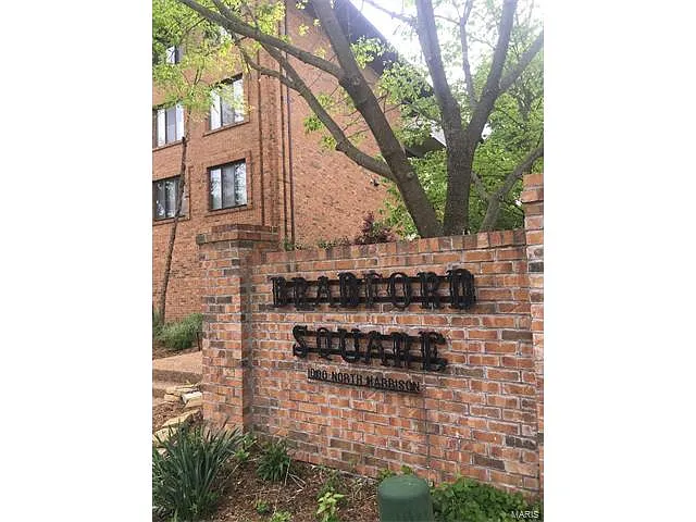 1030 N Harrison Ave APT 303 photo 1