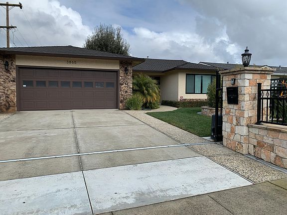 2nd image of 3865 Payne Ave