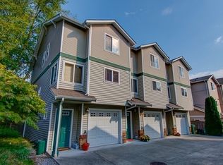 718 N 95th St APT B, Seattle, WA 98103