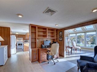 427 Lake St, Vernon, CT 06066