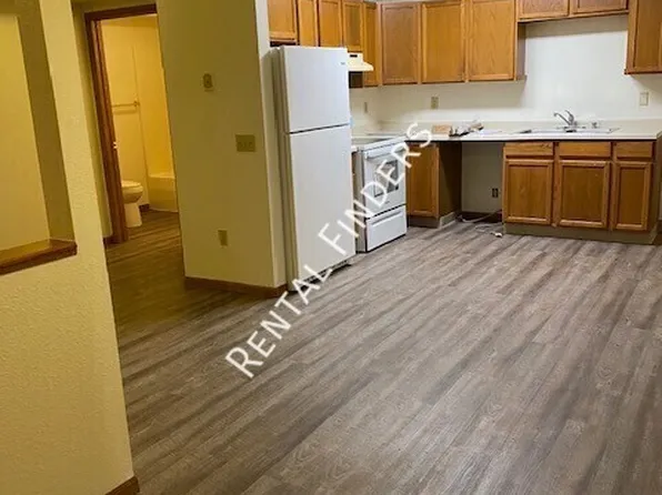 S7559 Us Highway 12, North Freedom, WI