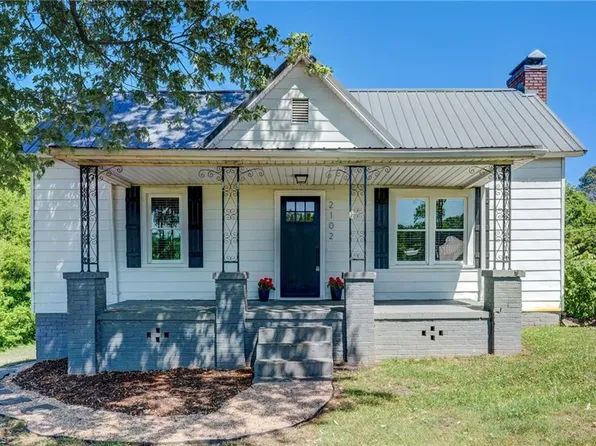 2102 Carolina Mill Rd, Burlington, NC 27217