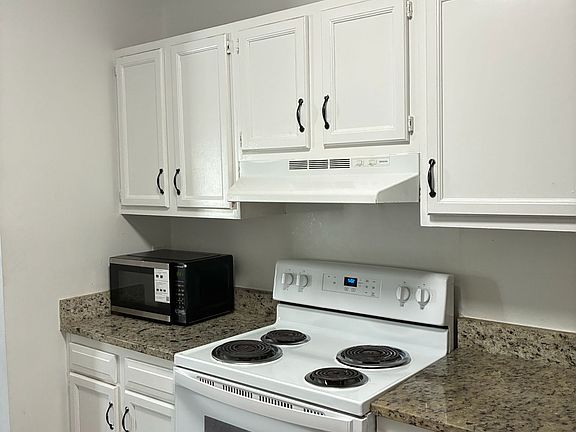 4th image of 6271 Woodrun Pl #6271