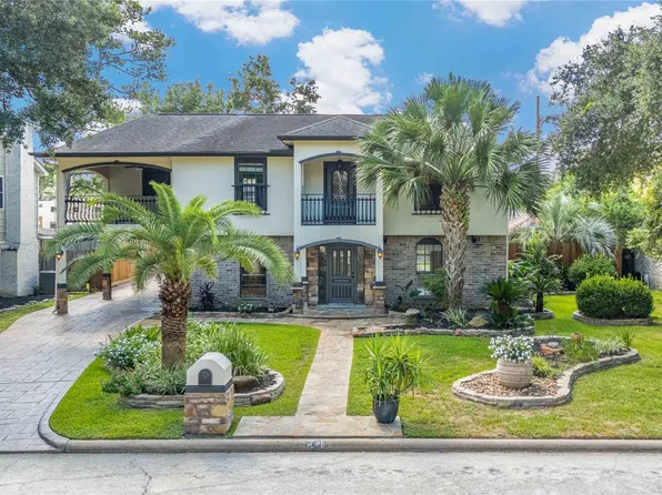 7615 Fernbrook Ln, Houston, TX 77070