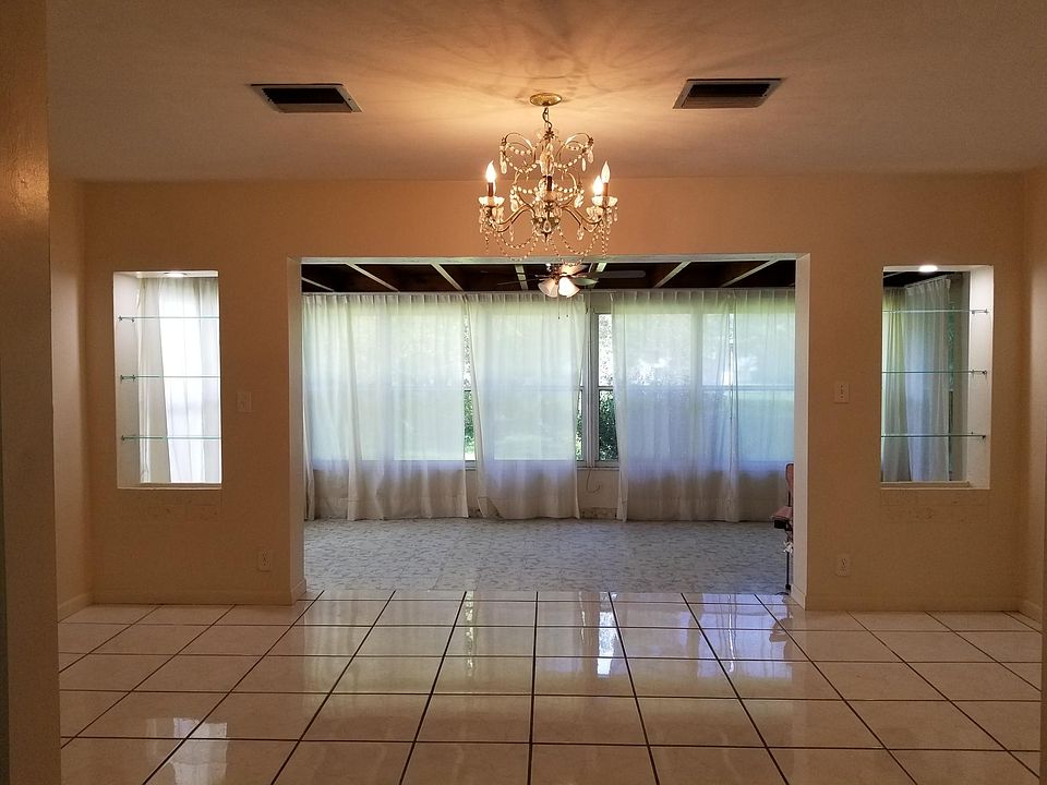 1st image of 8653 NE Miami Ct
