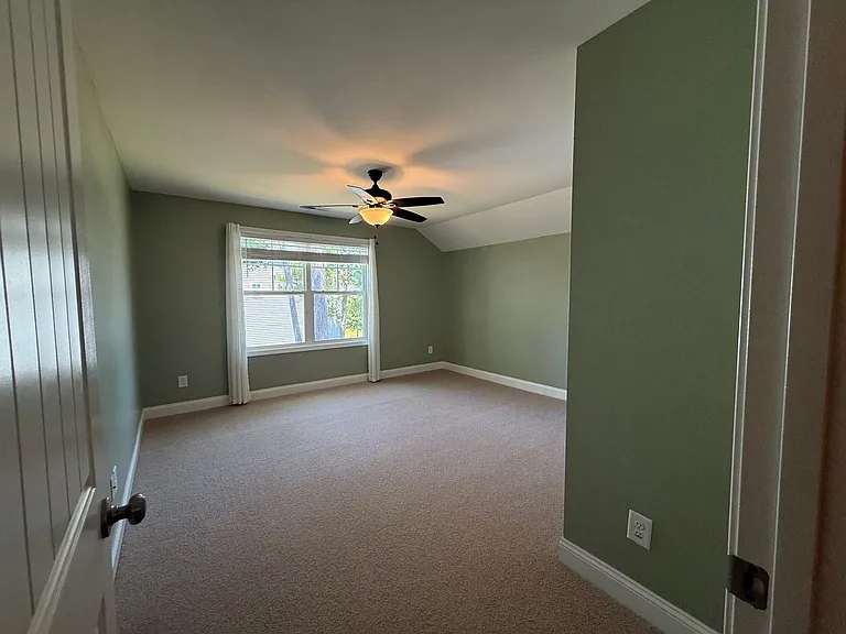 538 Saratoga Rd — Photo 17
