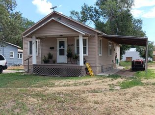 1015 Walnut Ave, Goodland, KS 67735