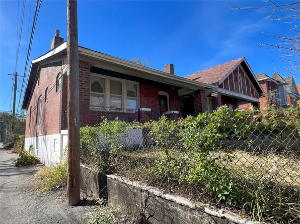 4414 Elmbank Ave, Saint Louis, MO 63115