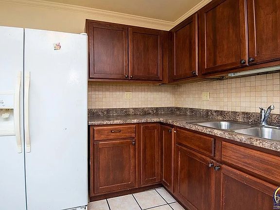 5th image of 2800 SW Eveningside Dr