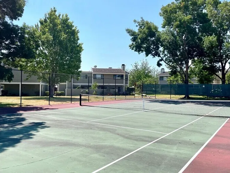 230 Apollo #3 — Photo 15