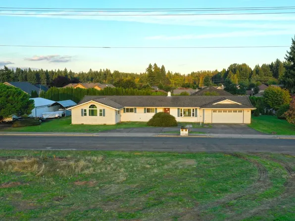 1500 N Pine St, Canby, OR 97013