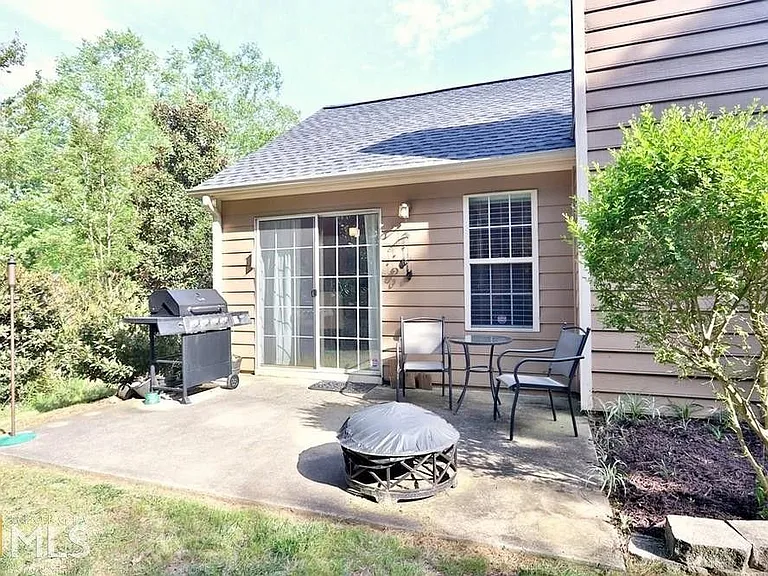 5652 Riverside Walk Dr — Photo 7